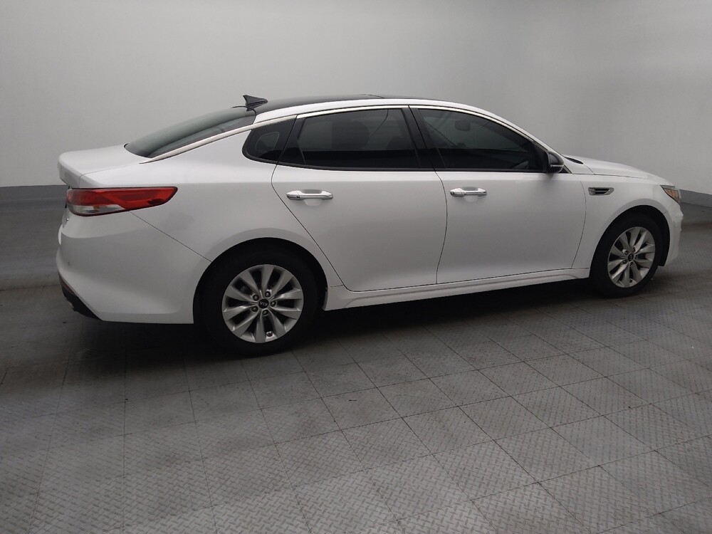 2018 Kia Optima in Orlando, FL 32808 - 18101639 10