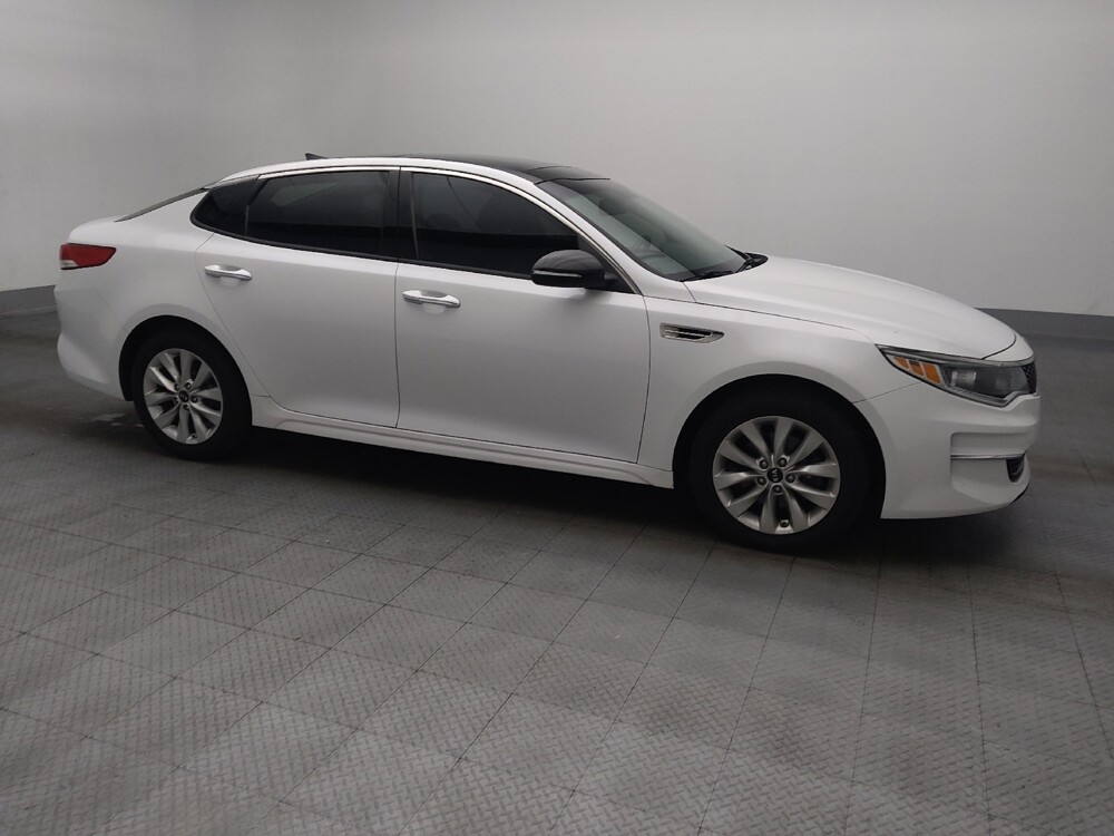 2018 Kia Optima in Orlando, FL 32808 - 18101639 11