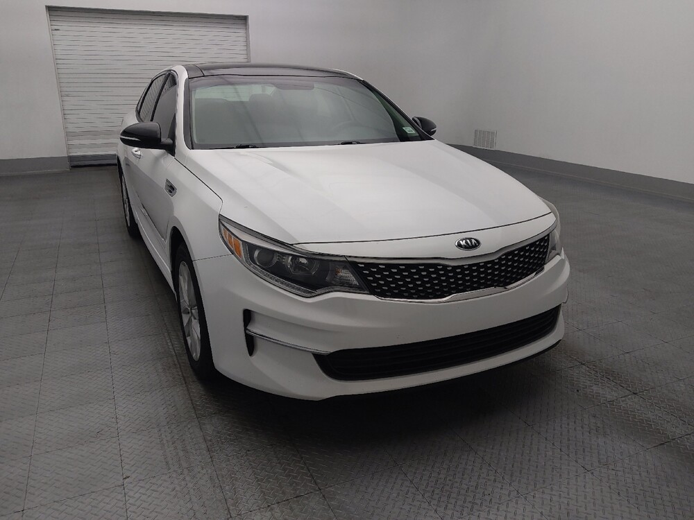 2018 Kia Optima in Orlando, FL 32808 - 18101639 14