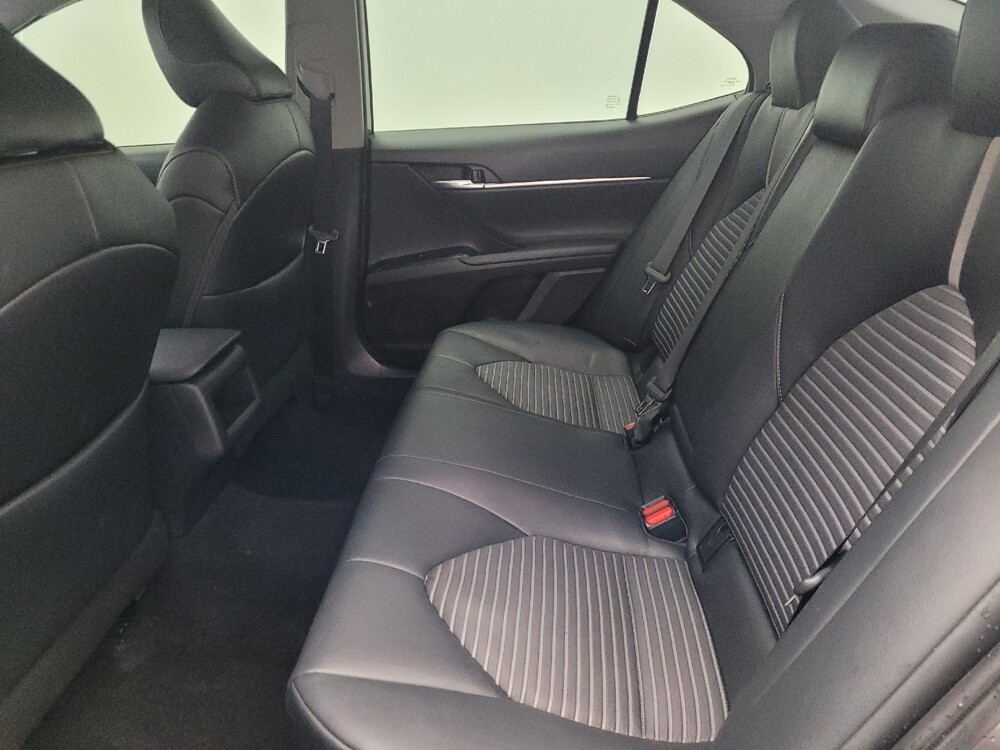 2018 Toyota Camry in Sanford, FL 32773 - 18101641 18