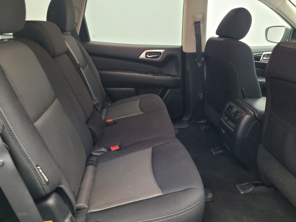 2020 Nissan Pathfinder in Savannah, GA 31419 - 18101649 19