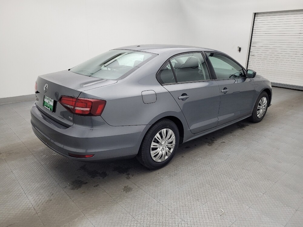 2016 Volkswagen Jetta in Raleigh, NC 27604 - 18101656 10