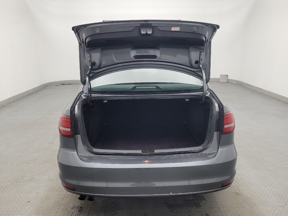 2016 Volkswagen Jetta in Raleigh, NC 27604 - 18101656 29