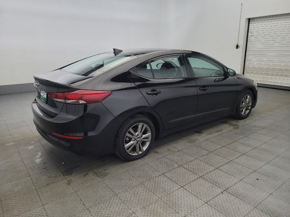 2018 Hyundai Elantra in Allentown, PA 18103 - 18101657 10