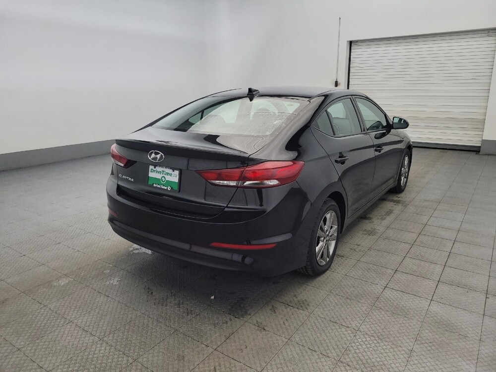 2018 Hyundai Elantra in Allentown, PA 18103 - 18101657 9