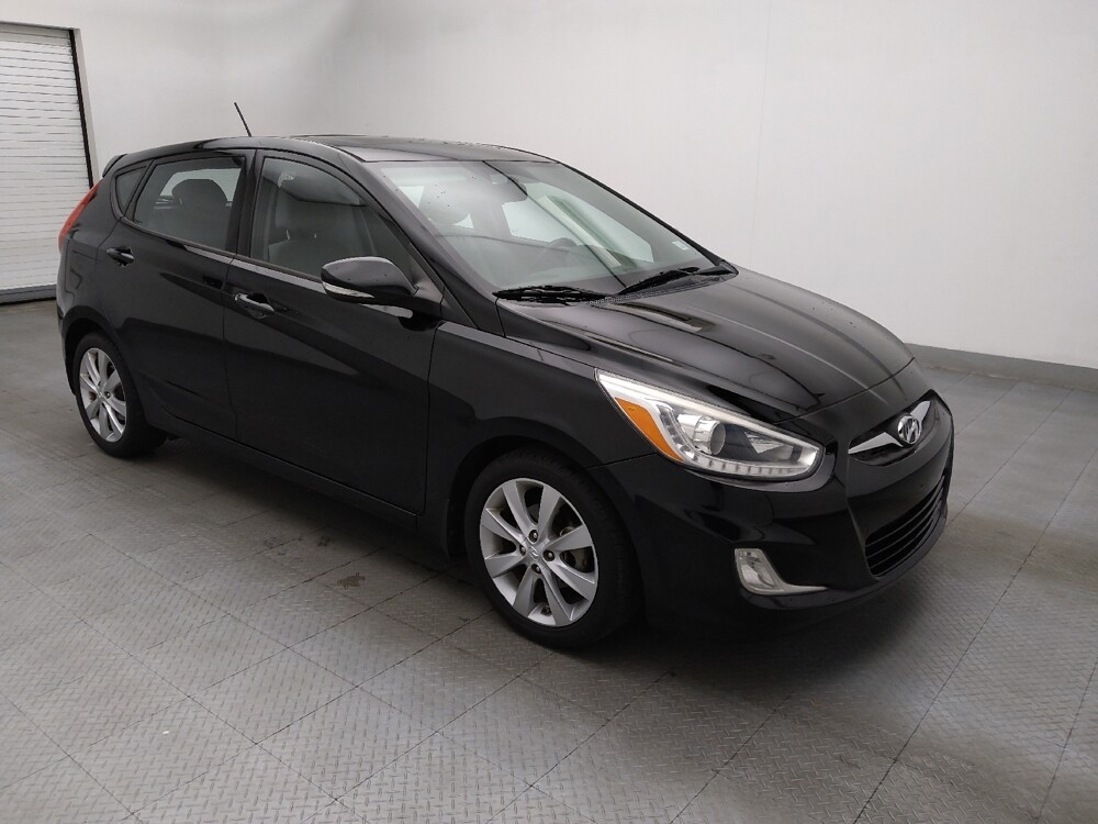 2014 Hyundai Accent in Greensboro, NC 27407 - 18101659 11