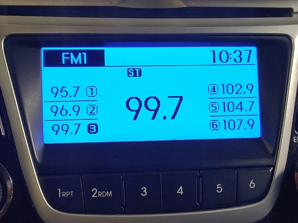 2014 Hyundai Accent in Greensboro, NC 27407 - 18101659 25