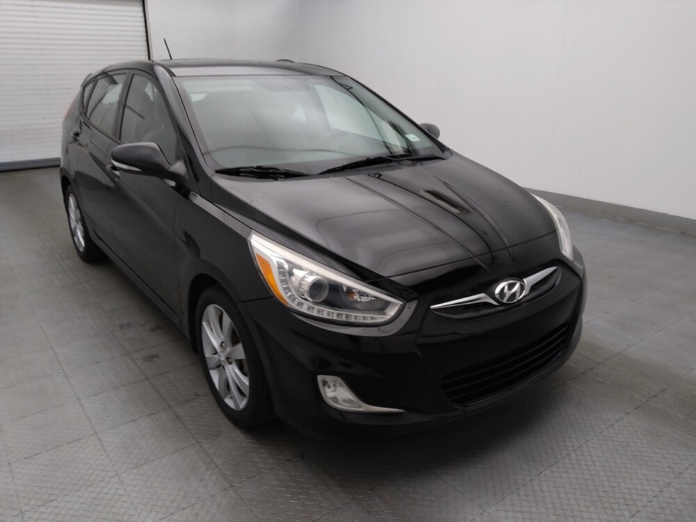2014 Hyundai Accent in Greensboro, NC 27407 - 18101659 13