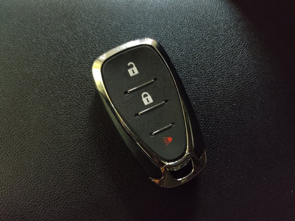 2021 Chevrolet Equinox in Greenville, SC 29607 - 18101663 32