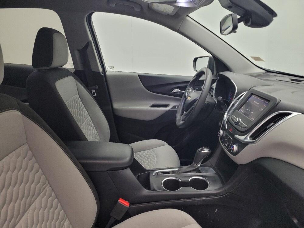 2021 Chevrolet Equinox in Greenville, SC 29607 - 18101663 21