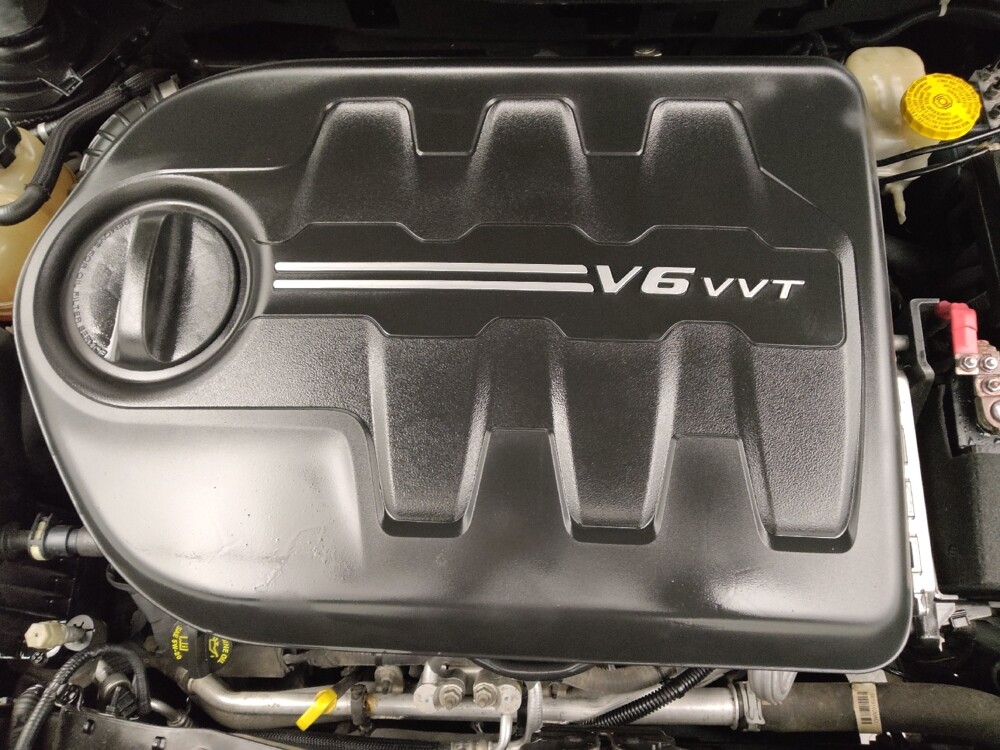 2015 Jeep Cherokee in Lakewood, CO 80215 - 18101666 30