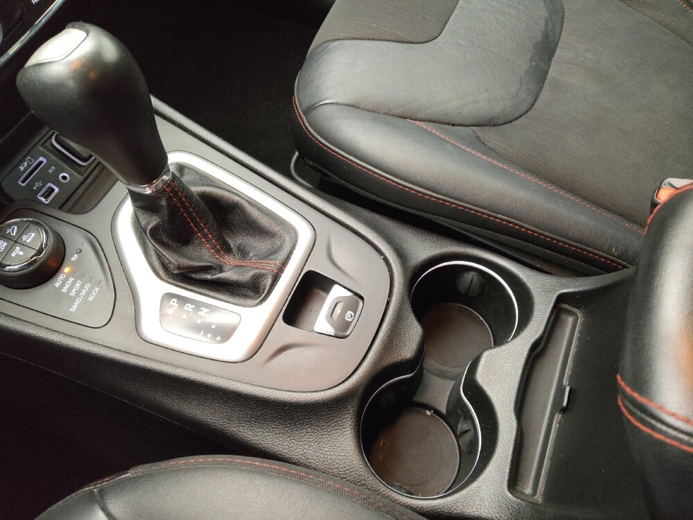 2015 Jeep Cherokee in Lakewood, CO 80215 - 18101666 26