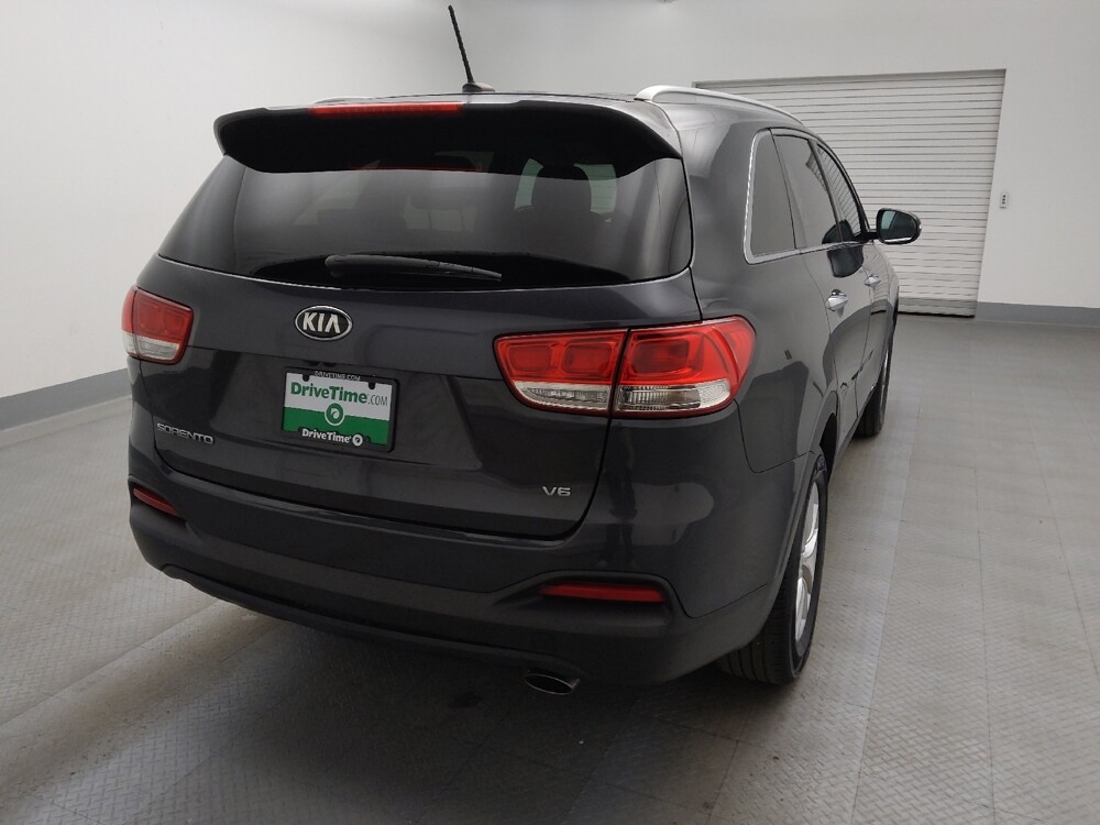 2017 Kia Sorento in Colorado Springs, CO 80909 - 18101670 7