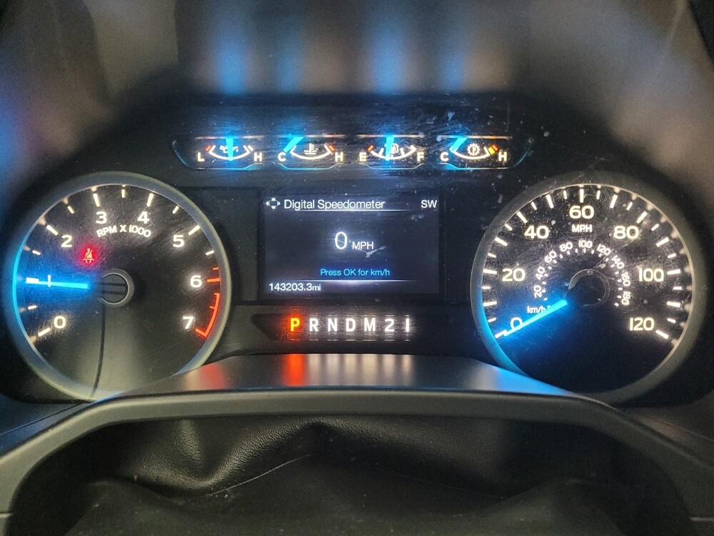 2015 Ford F150 in Huntsville, AL 35816 - 18101673 23