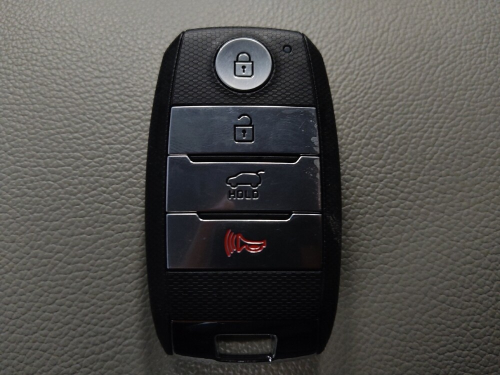 2020 Kia Sportage in Houston, TX 77034 - 18101674 32