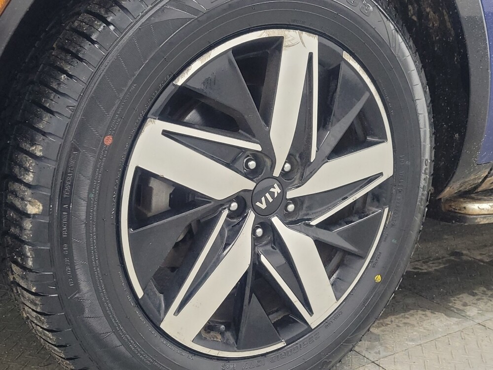 2021 Kia Sorento in Antioch, TN 37013 - 18101677 31