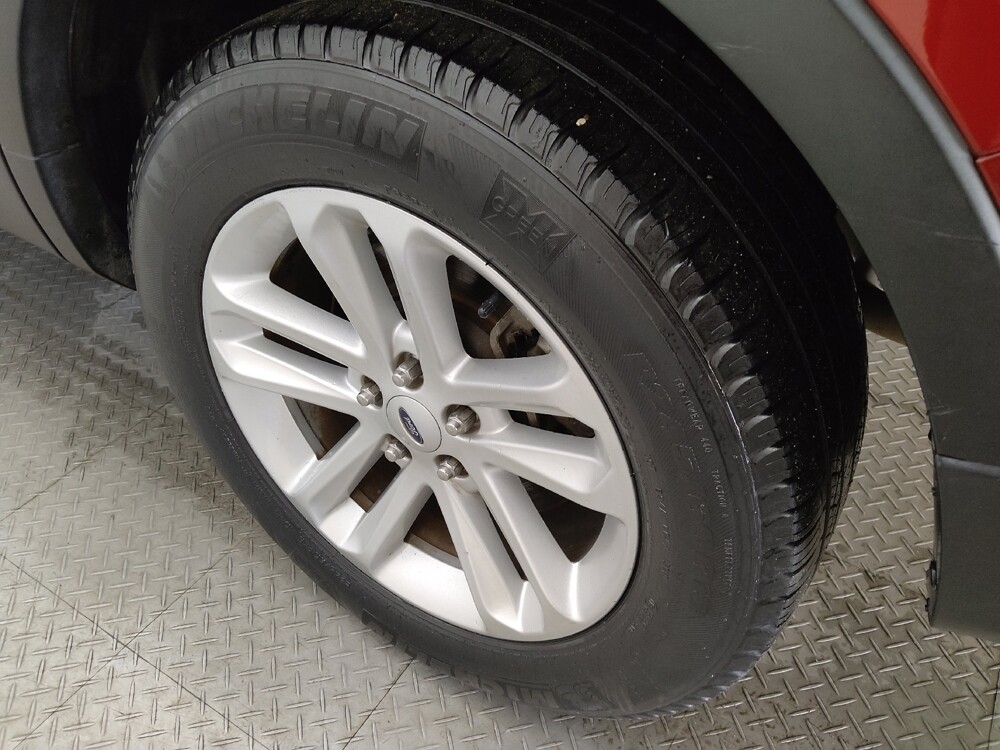 2017 Ford Explorer in Houston, TX 77034 - 18101686 31