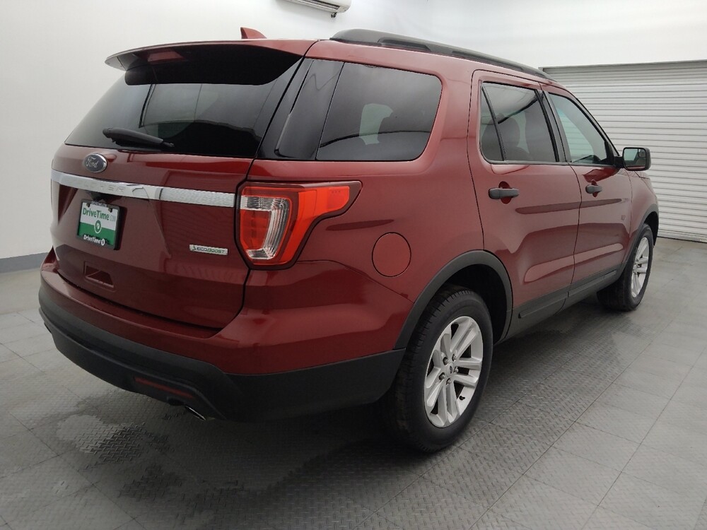 2017 Ford Explorer in Houston, TX 77034 - 18101686 9