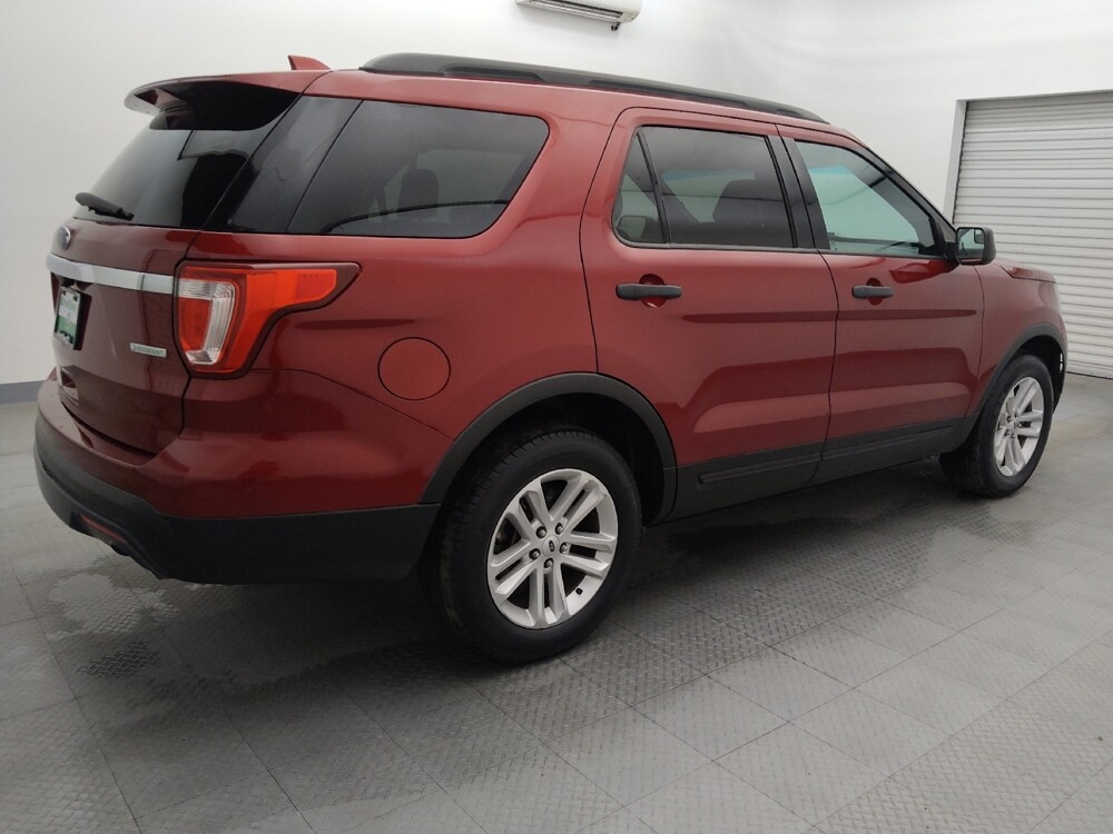 2017 Ford Explorer in Houston, TX 77034 - 18101686 10