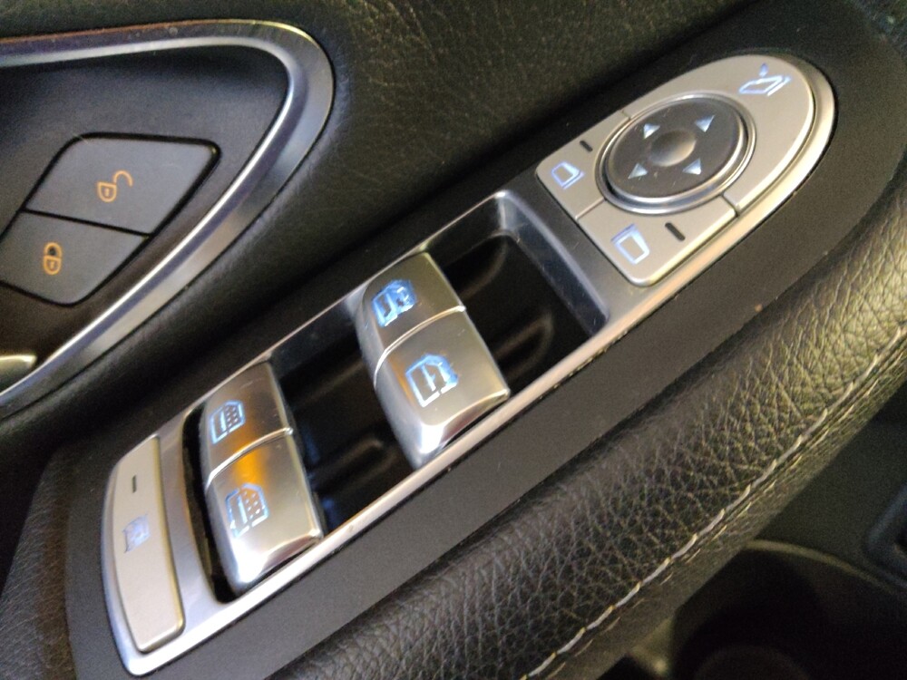 2015 Mercedes-Benz C 300 in Metairie, LA 70006 - 18101687 27