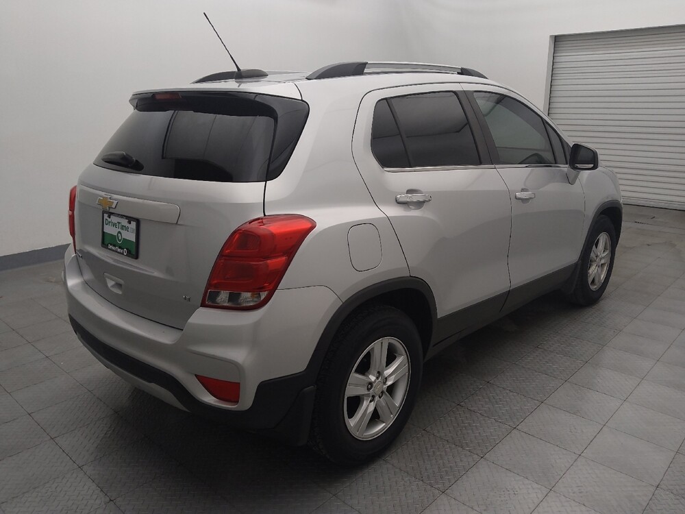 2017 Chevrolet Trax in Houston, TX 77060 - 18101691 9
