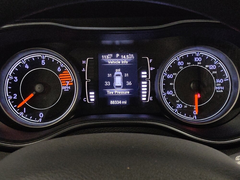 2019 Jeep Cherokee in Houston, TX 77074 - 18101692 23