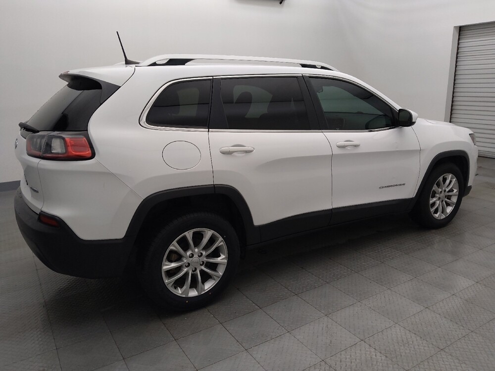 2019 Jeep Cherokee in Houston, TX 77074 - 18101692 10