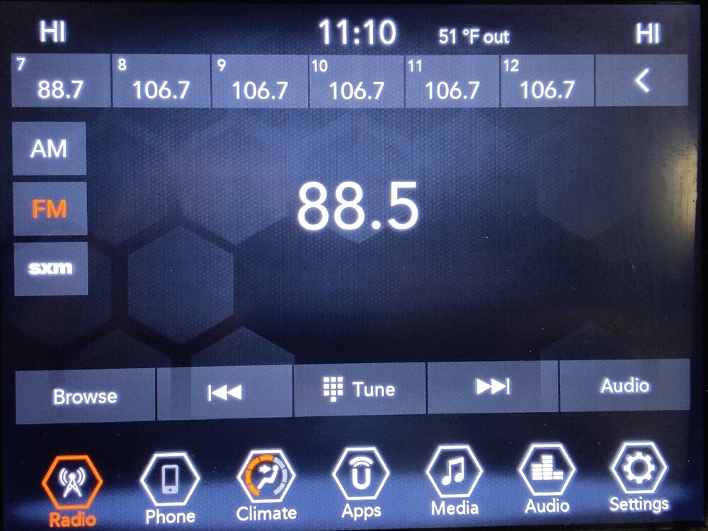 2018 Jeep Compass in Houston, TX 77074 - 18101694 25