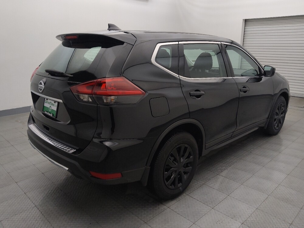2018 Nissan Rogue in Houston, TX 77060 - 18101701 9
