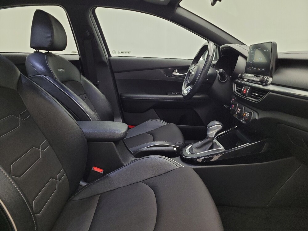 2021 Kia Forte in Miamisburg, OH 45342 - 18101709 21