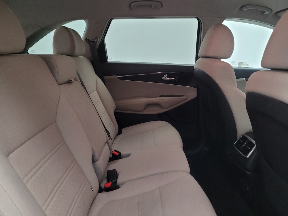 2019 Kia Sorento in Fairfield, OH 45014 - 18101710 19