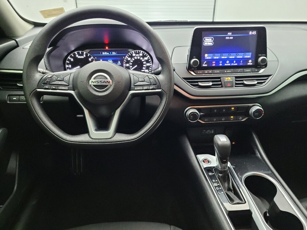 2021 Nissan Altima in Miamisburg, OH 45342 - 18101711 22