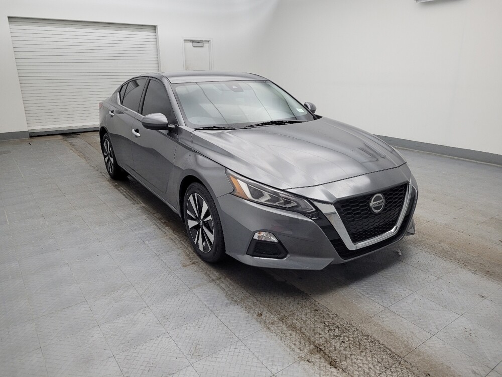2021 Nissan Altima in Miamisburg, OH 45342 - 18101711 13