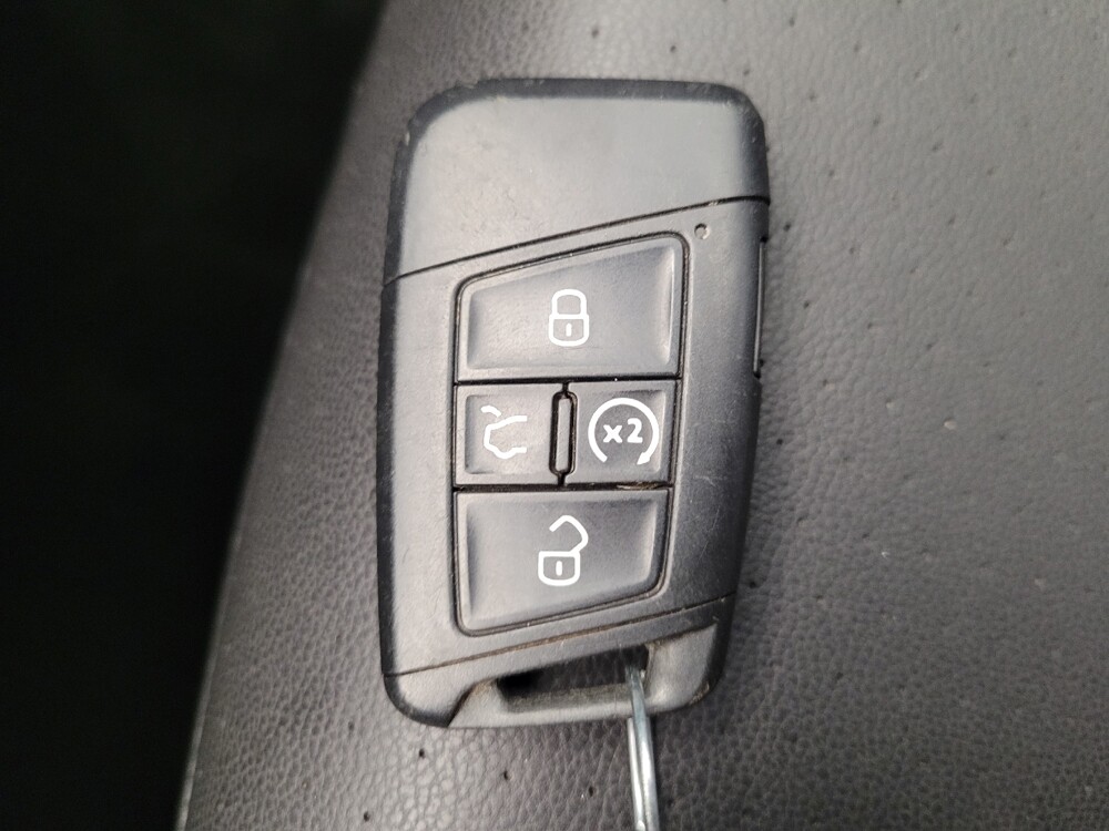 2020 Volkswagen Jetta in Miamisburg, OH 45342 - 18101712 32