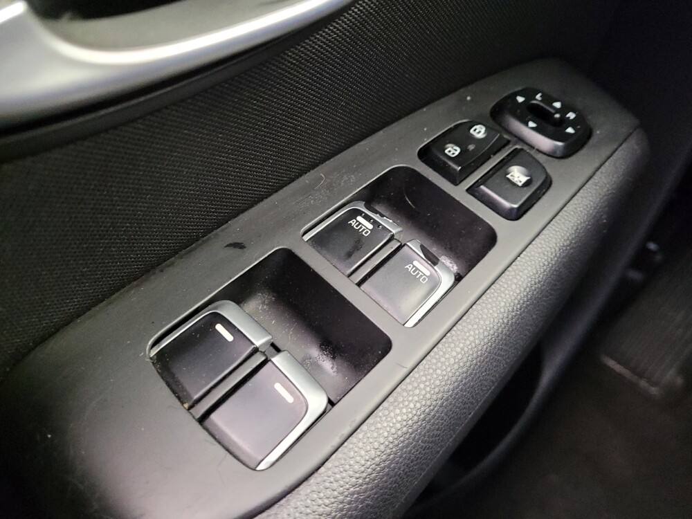 2019 Kia Soul in Miamisburg, OH 45342 - 18101713 27