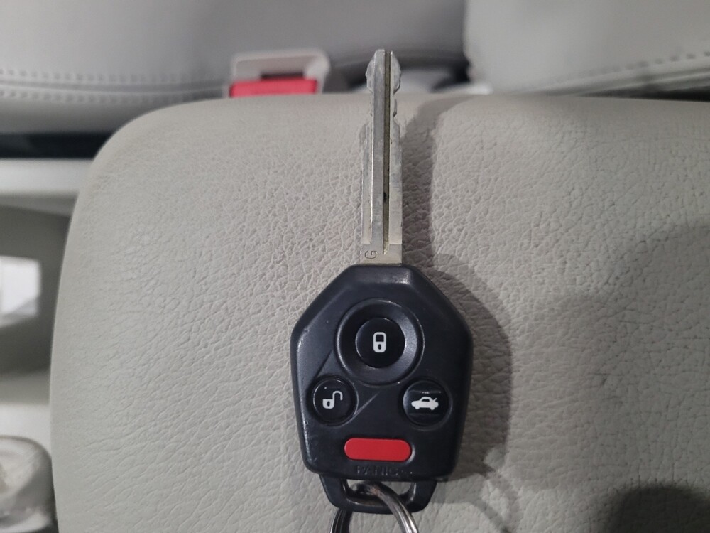 2013 Subaru XV Crosstrek in Glen Burnie, MD 21061 - 18101723 32