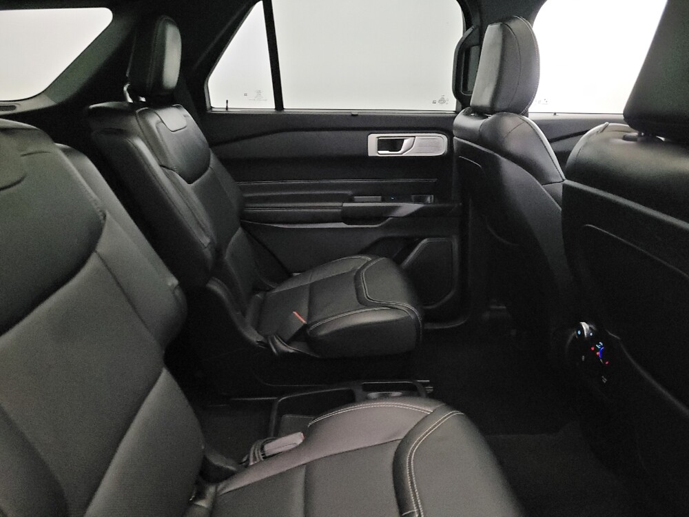 2020 Ford Explorer in Allentown, PA 18103 - 18101726 19