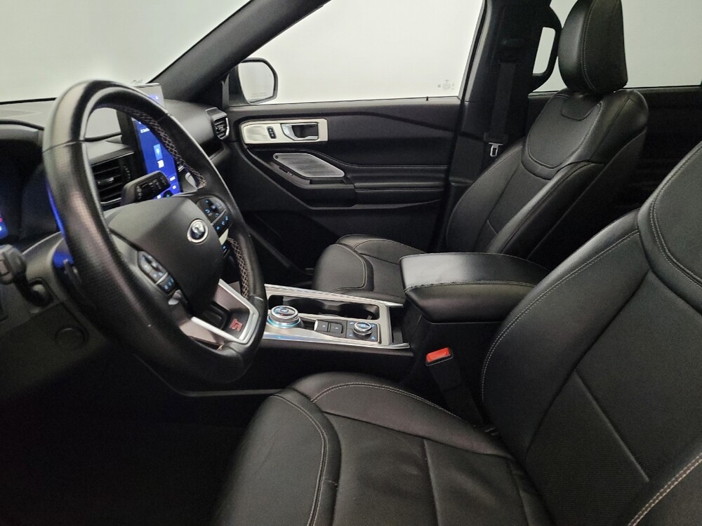 2020 Ford Explorer in Allentown, PA 18103 - 18101726 17