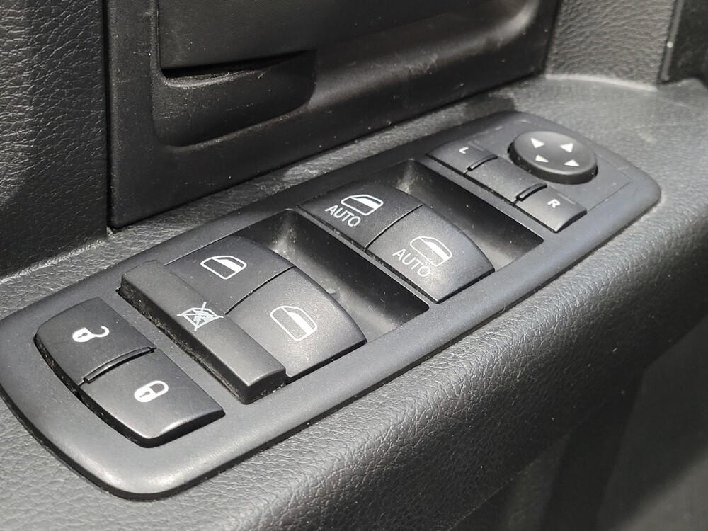 2017 RAM 1500 in New Castle, DE 19720 - 18101732 27