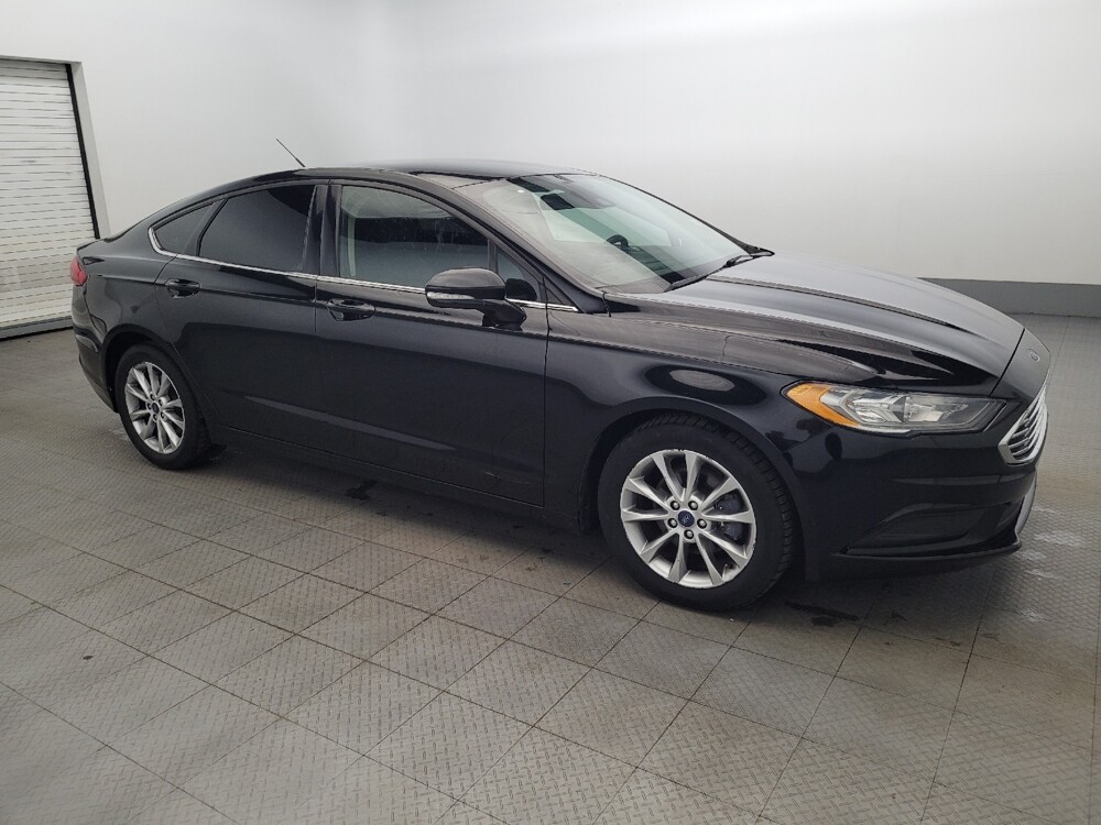 2017 Ford Fusion in Chesapeake, VA 23320 - 18101737 11