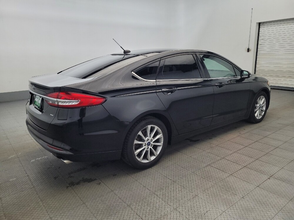 2017 Ford Fusion in Chesapeake, VA 23320 - 18101737 10