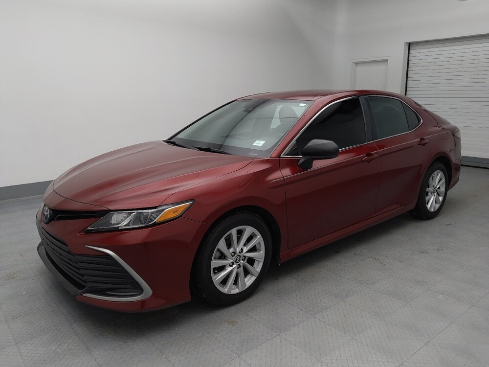 2021 Toyota Camry in St. Louis, MO 63136 - 18101745 2