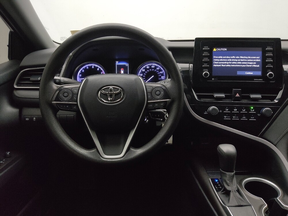 2021 Toyota Camry in St. Louis, MO 63136 - 18101745 22