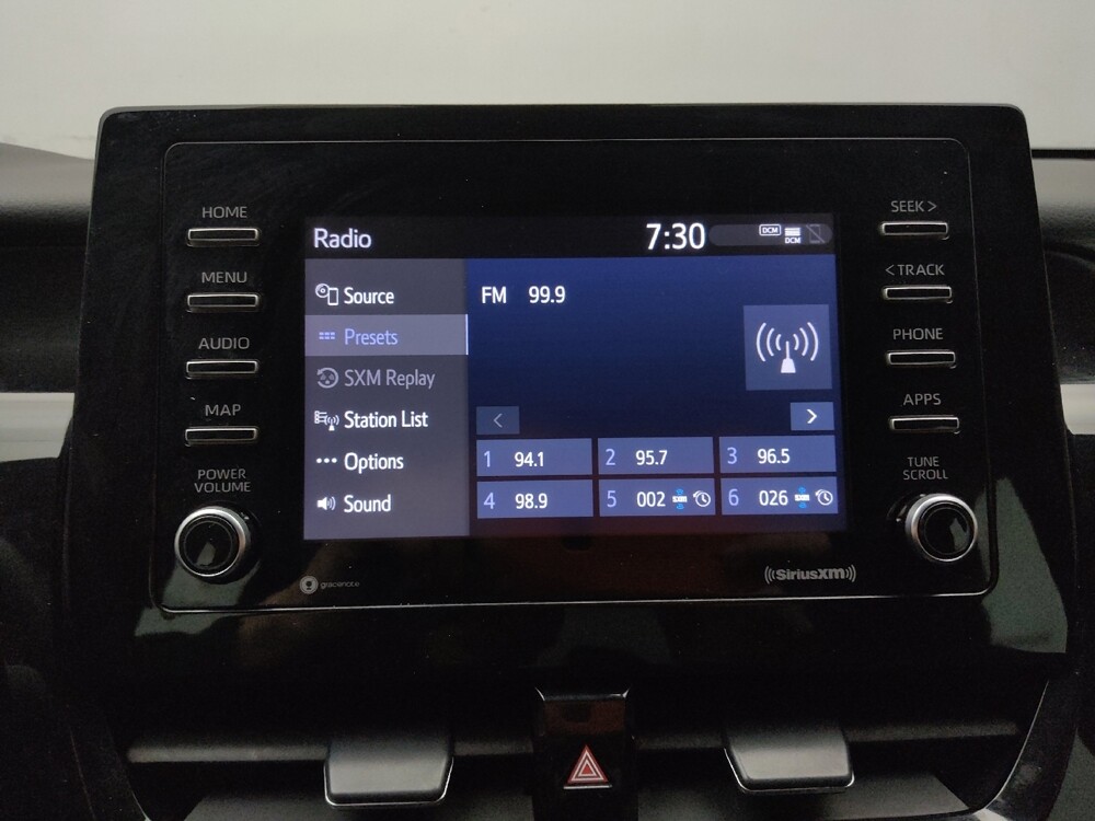 2021 Toyota Camry in St. Louis, MO 63136 - 18101745 25