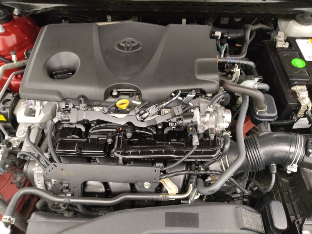 2021 Toyota Camry in St. Louis, MO 63136 - 18101745 30