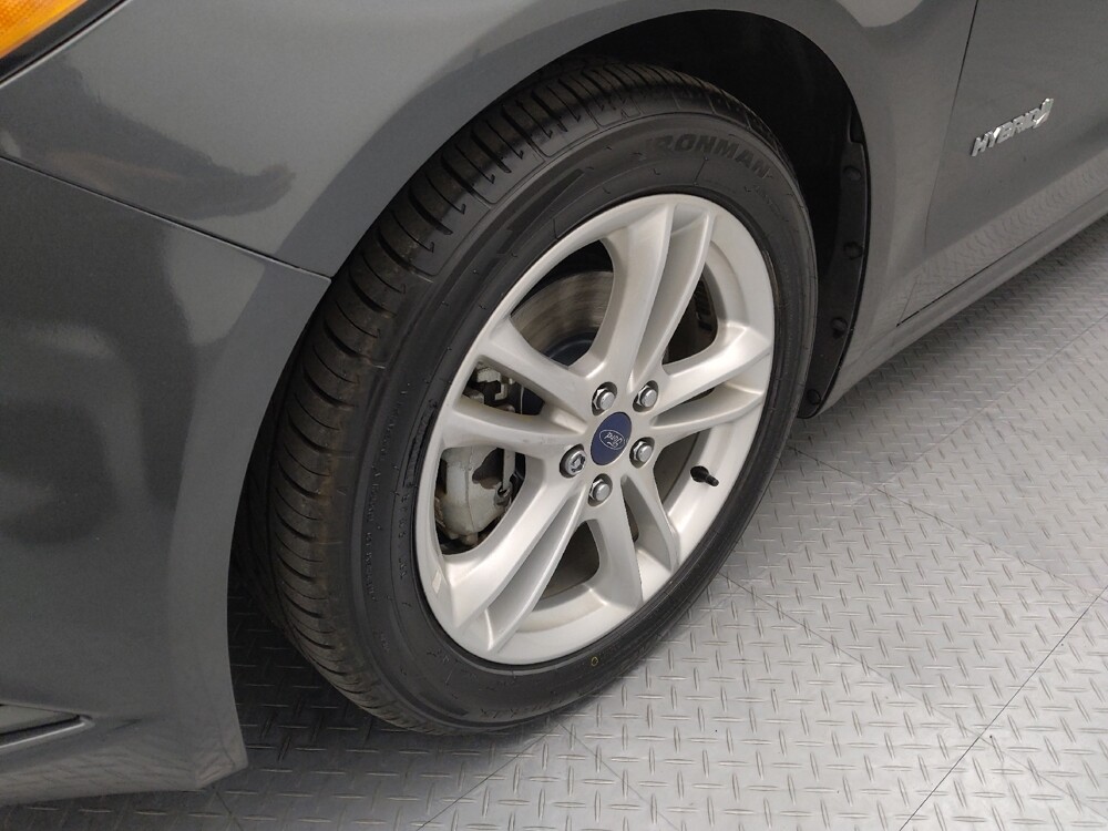 2018 Ford Fusion in Springfield, MO 65807 - 18101746 31