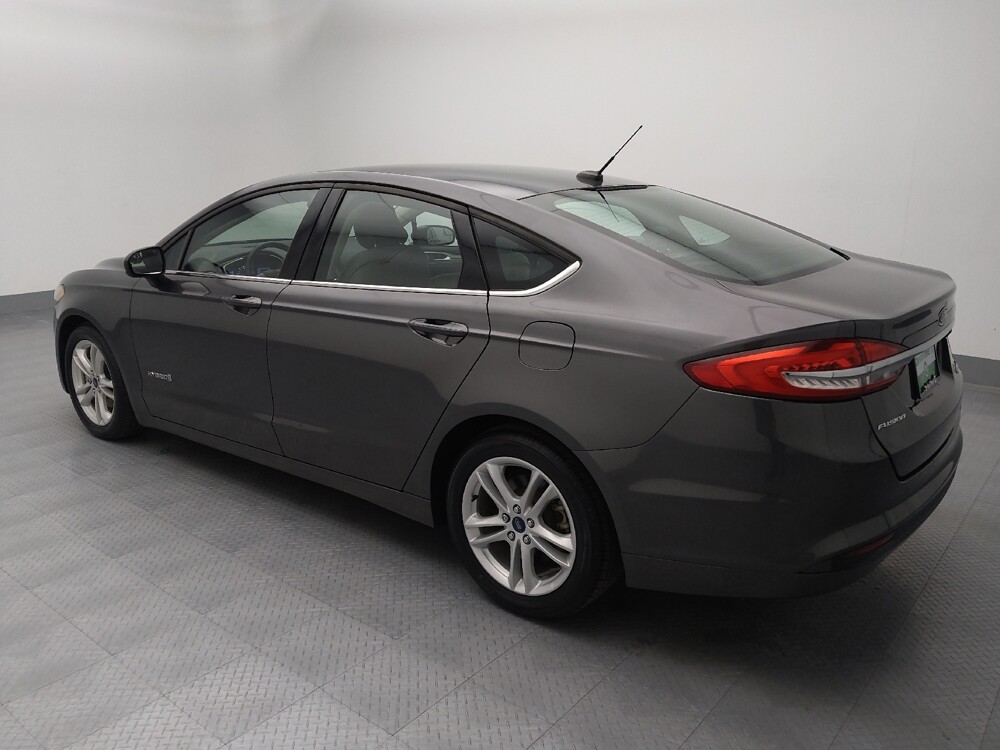 2018 Ford Fusion in Springfield, MO 65807 - 18101746 3