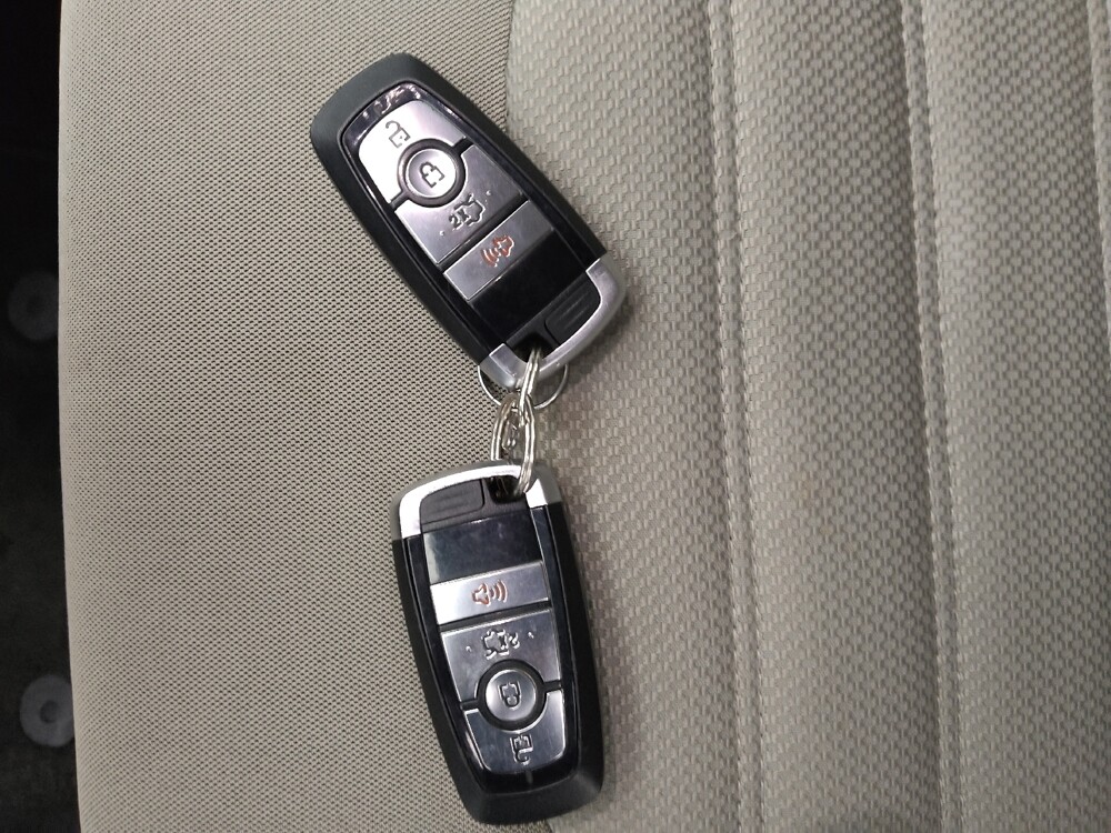 2018 Ford Fusion in Springfield, MO 65807 - 18101746 32