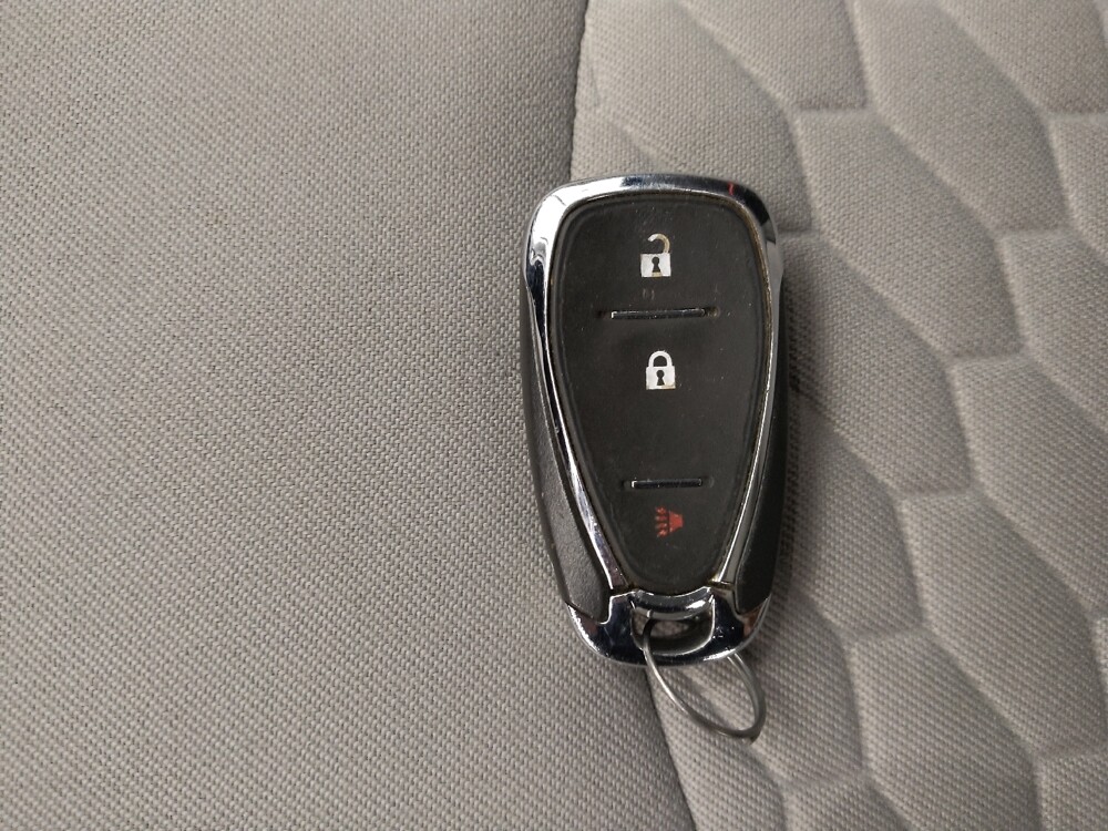 2021 Chevrolet Equinox in Springfield, MO 65807 - 18101747 32