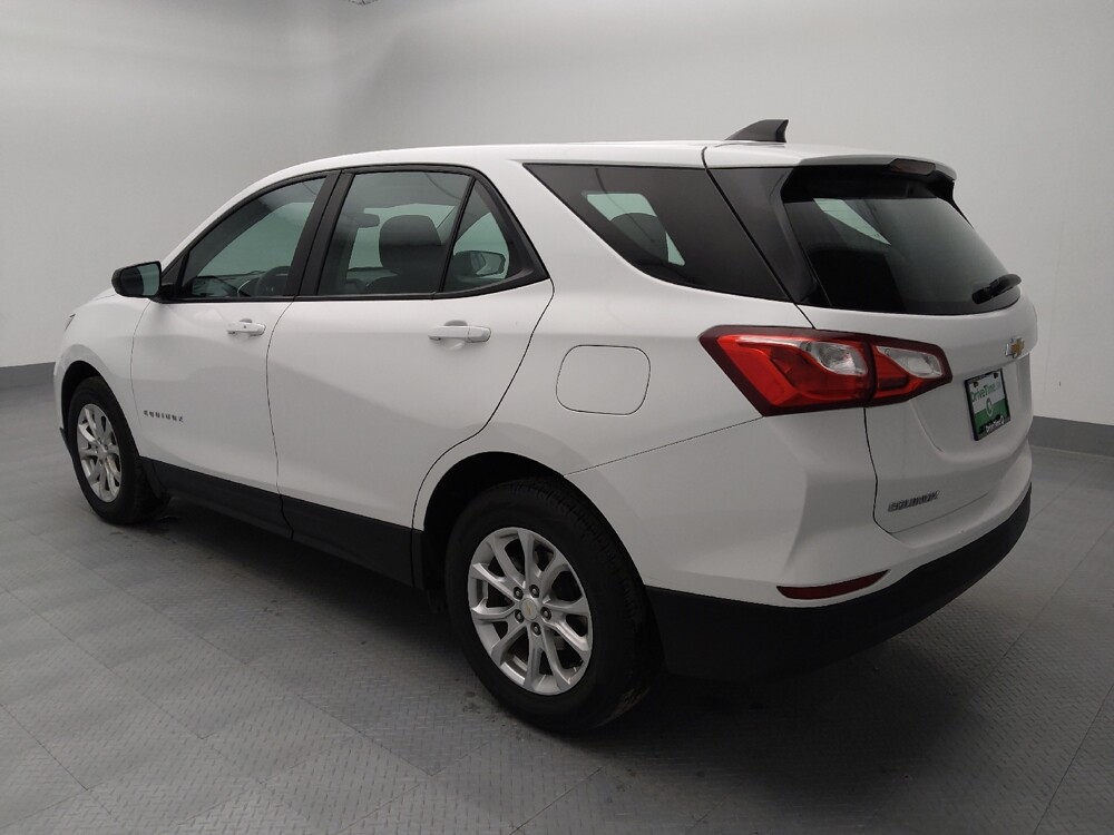 2021 Chevrolet Equinox in Springfield, MO 65807 - 18101747 3